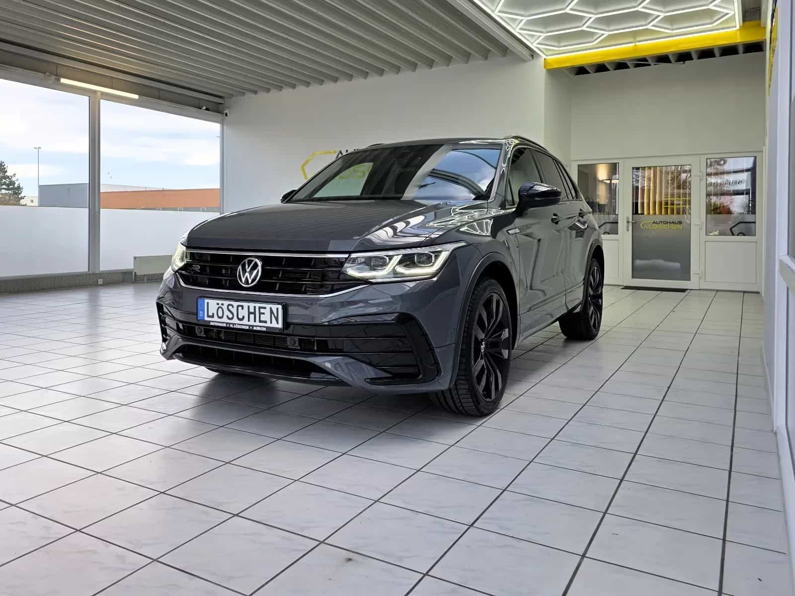 Volkswagen Tiguan 02/2022-photo-1