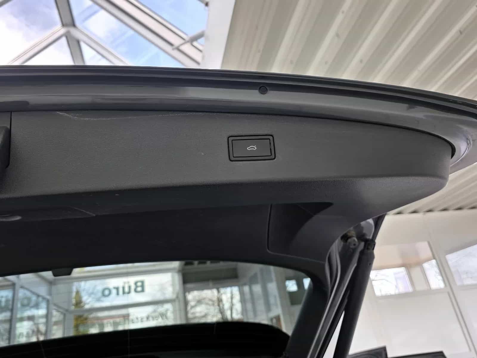 Volkswagen Tiguan 02/2022-photo-15