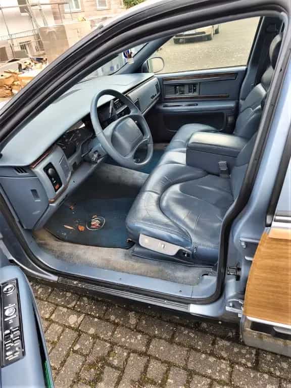 Buick 1996 BUICK Roadmaster Collectors Edition 260 PS 03/1996-photo-10