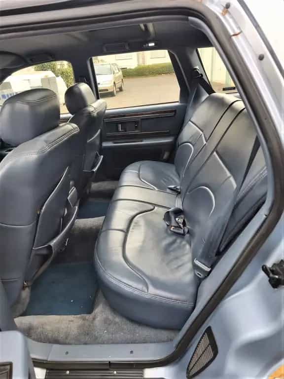 Buick 1996 BUICK Roadmaster Collectors Edition 260 PS 03/1996-photo-11