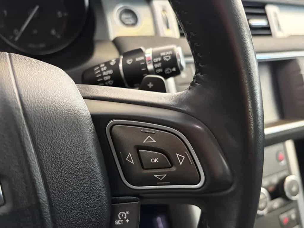 Land Rover Range Rover Rover Evoque SE Panorama /Leder /Bi-Xenon 10/2018-photo-27
