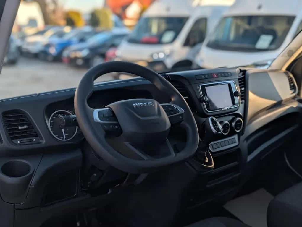 Iveco Daily 35S18V L4H2 *AUTOMATIK* *NEUWERTIG* 176 PS 07/2024-photo-12