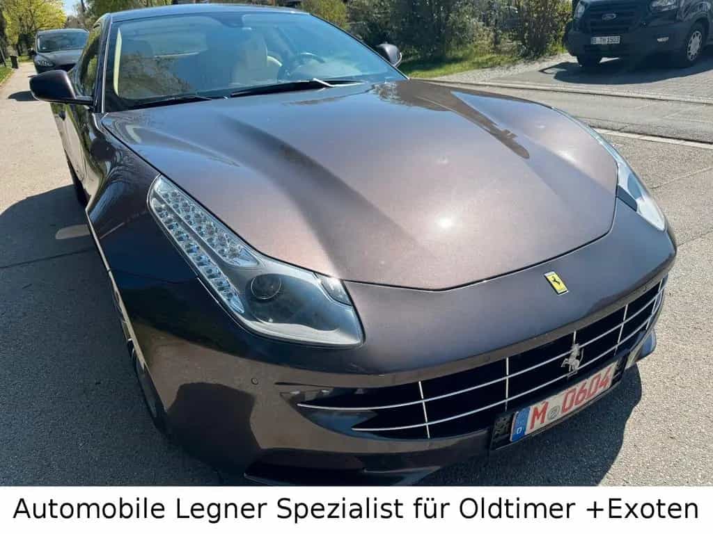 Ferrari Atelier deutsche Auslieferung aus 2. Hand 04/2012-photo-3