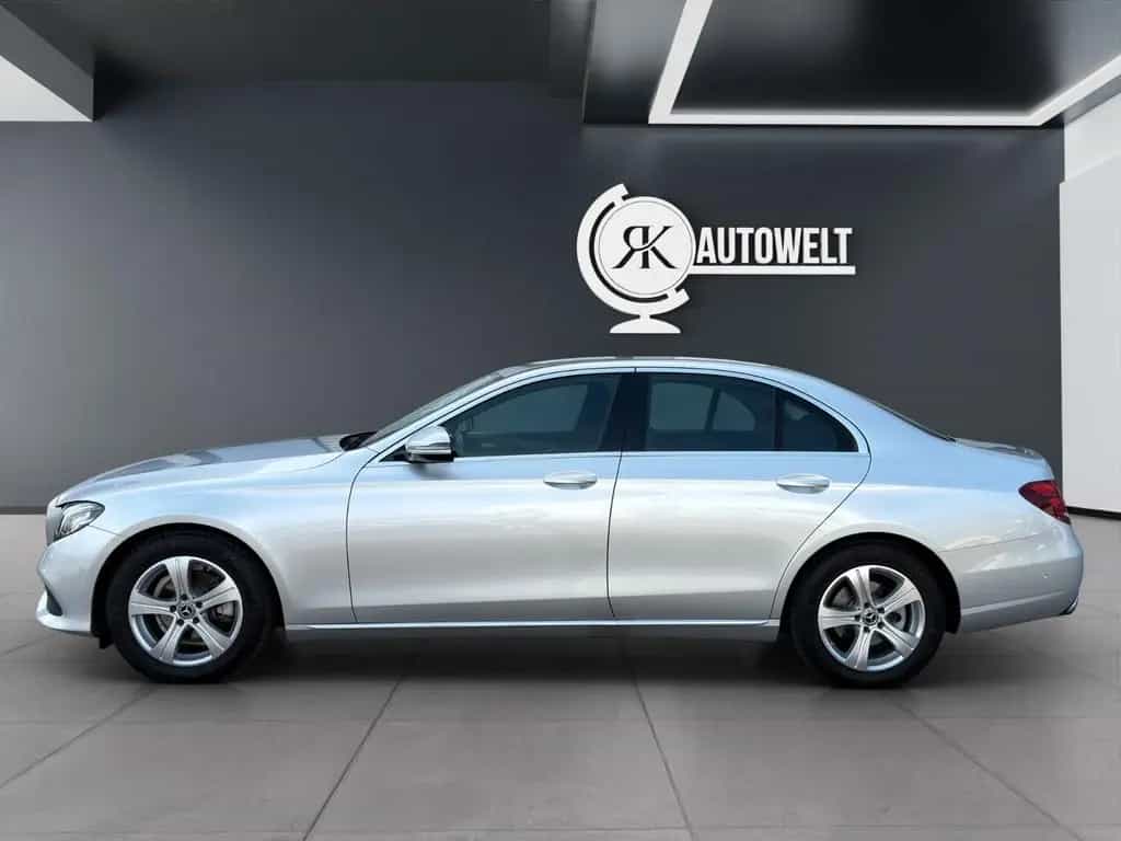 Mercedes-Benz E 200 Lim.*Avantgarde*NAVI*KAM*LED*ASSIST*SHZ* 05/2018-photo-1