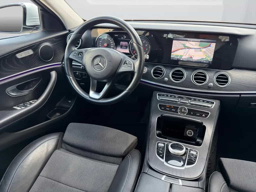 Mercedes-Benz E 200 Lim.*Avantgarde*NAVI*KAM*LED*ASSIST*SHZ* 05/2018-photo-15