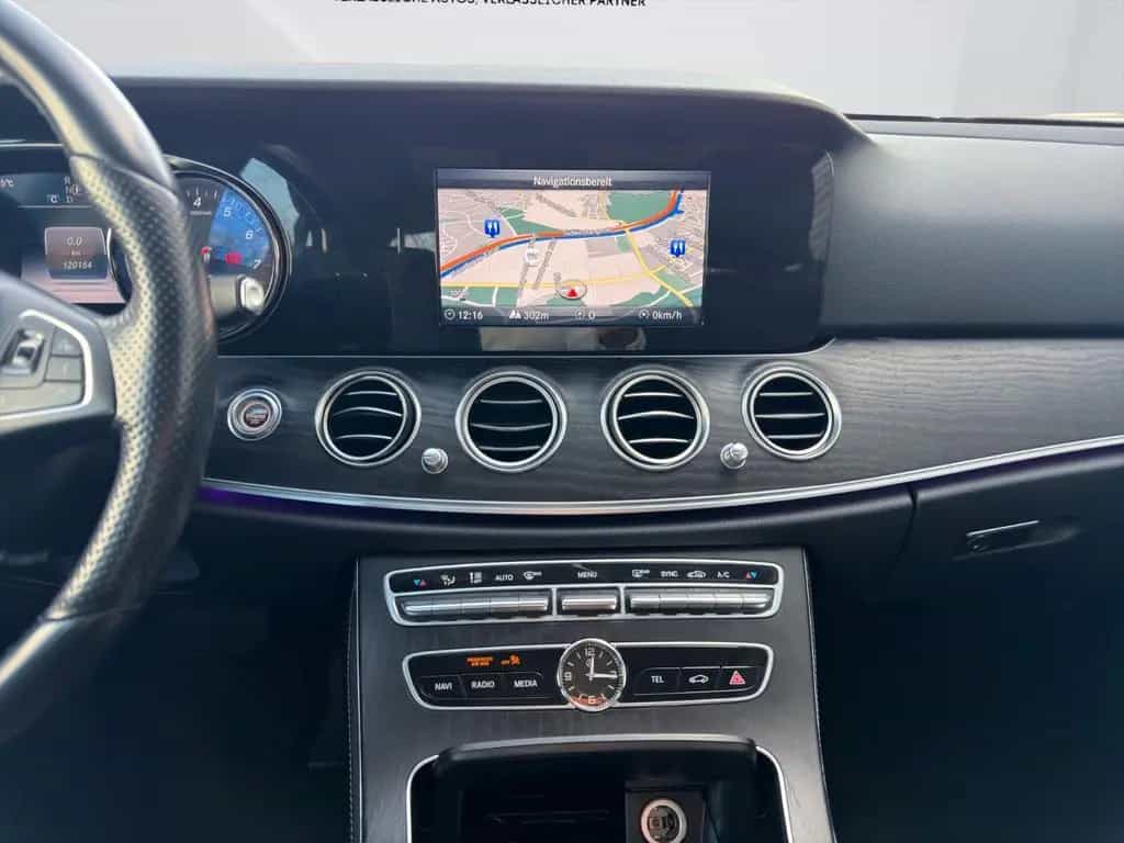 Mercedes-Benz E 200 Lim.*Avantgarde*NAVI*KAM*LED*ASSIST*SHZ* 05/2018-photo-18