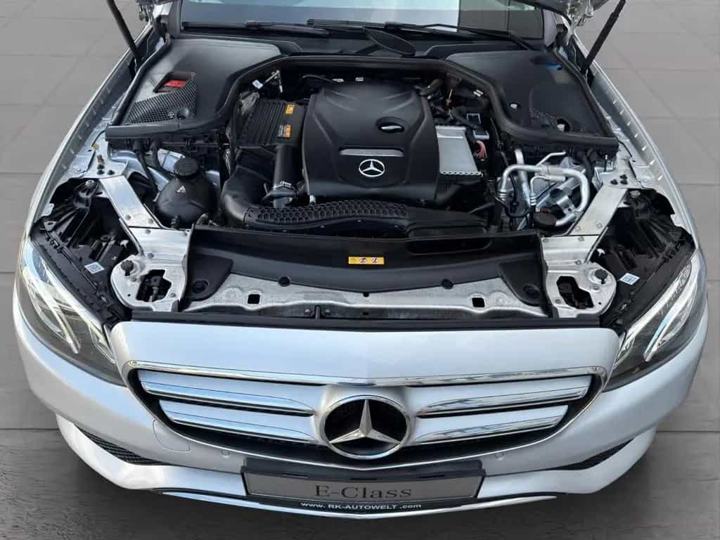 Mercedes-Benz E 200 Lim.*Avantgarde*NAVI*KAM*LED*ASSIST*SHZ* 05/2018-photo-9