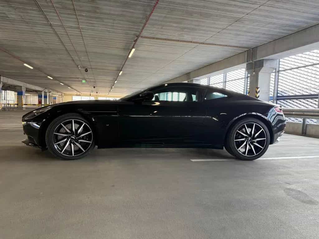 Aston Martin DB11 5.2 V12 AMR AMR 10/2019-photo-2