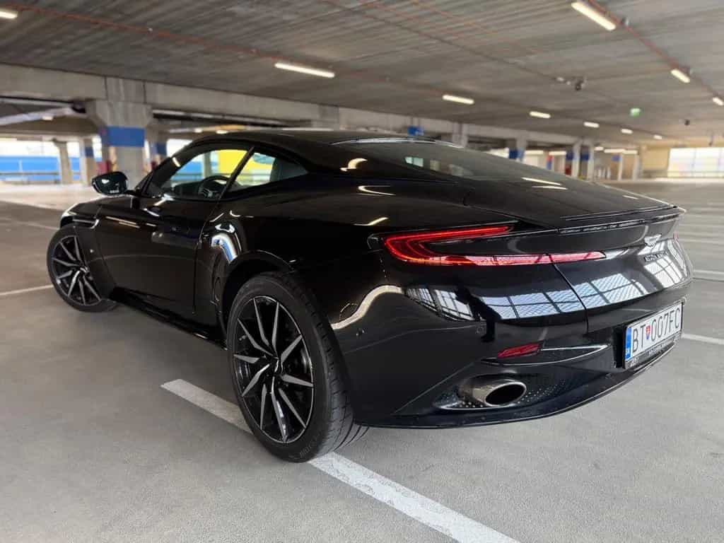 Aston Martin DB11 5.2 V12 AMR AMR 10/2019-photo-8