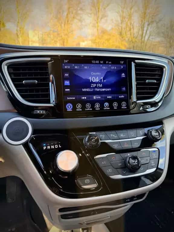 Chrysler Pacifica 07/2018-photo-6