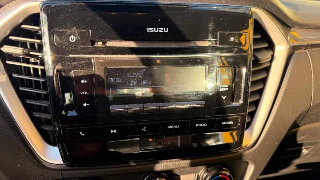 Isuzu D-Max Double Cab 4WD LS MountainTOP*SHZ* 03/2024-photo-11