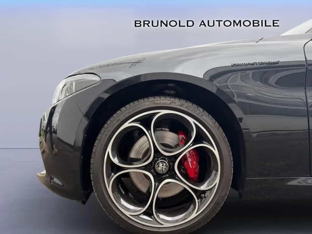 Alfa Romeo Giulia Competizione Q4 AD El. Fondsitzverst. Nav 09/2023-photo-14