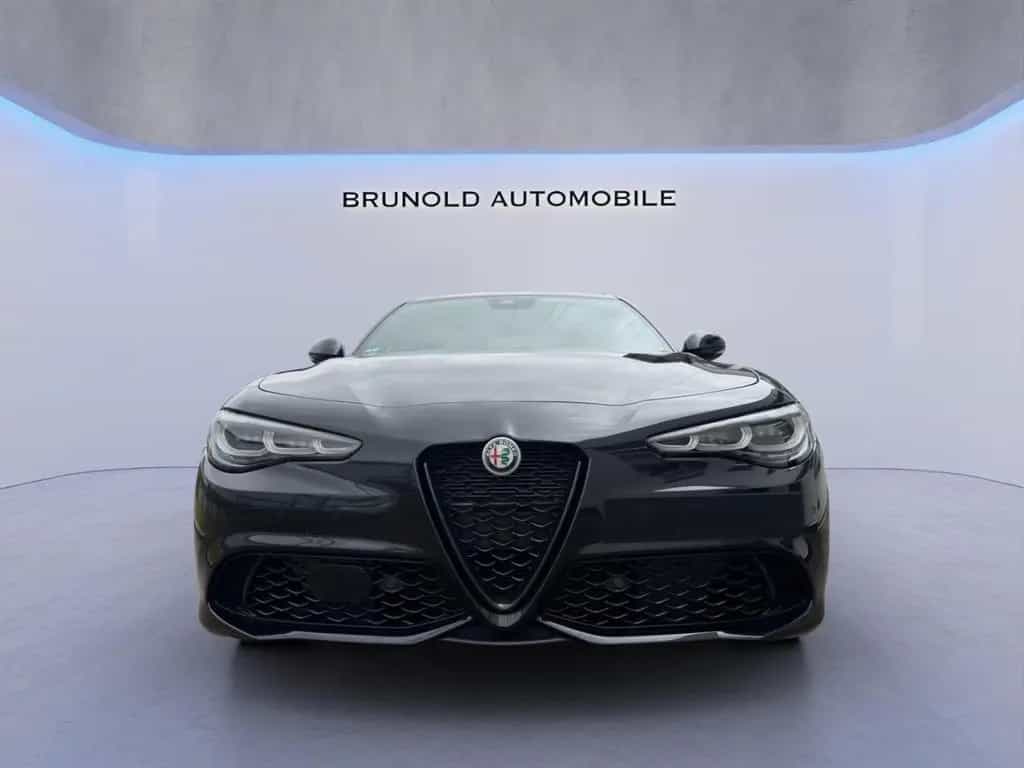 Alfa Romeo Giulia Competizione Q4 AD El. Fondsitzverst. Nav 09/2023-photo-7
