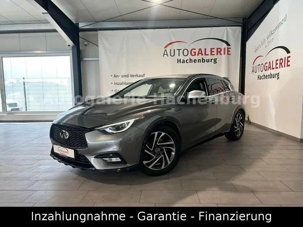Infiniti Q30 2.2d AWD Premium/LED/LEDER/Navi/GARNATIE/E6 09/2016-photo-0