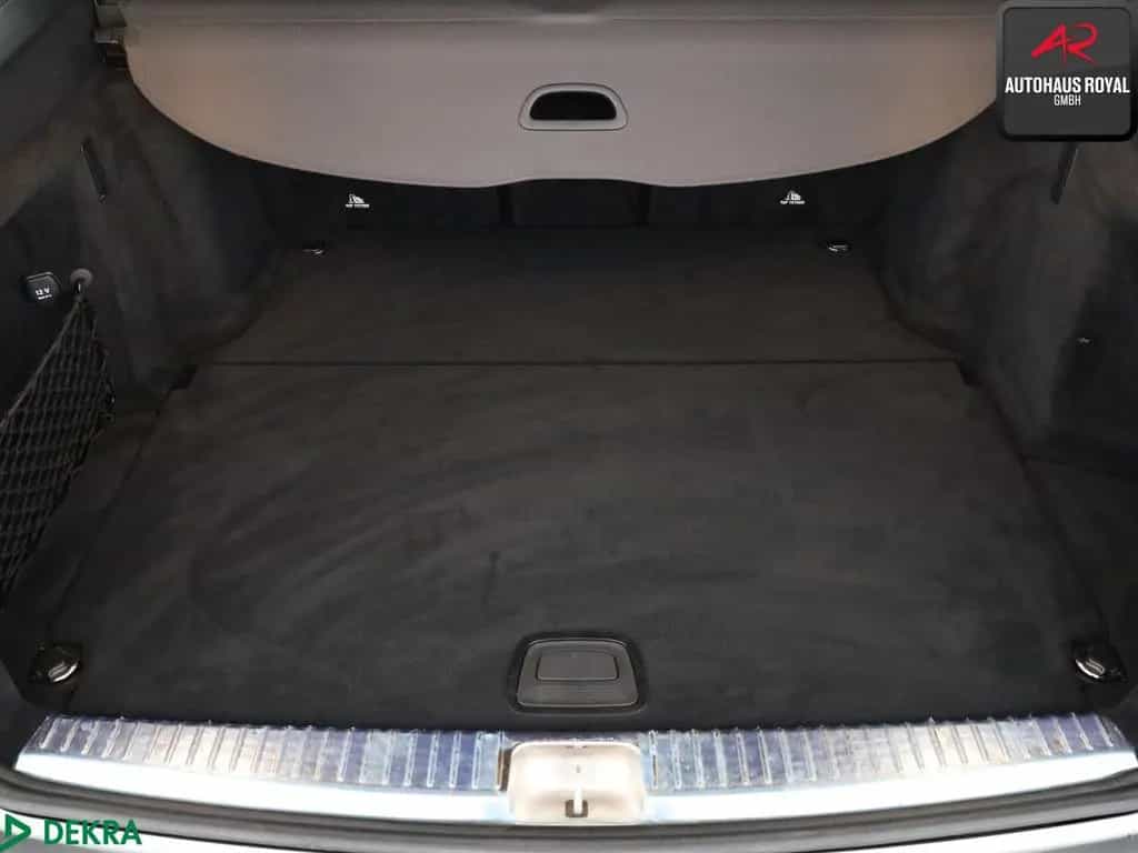 Mercedes-Benz C-Class 200 T 3x AMG KAMERA,AHK,NAVI,AKT.PARKASSISTENT 04/2019-photo-13
