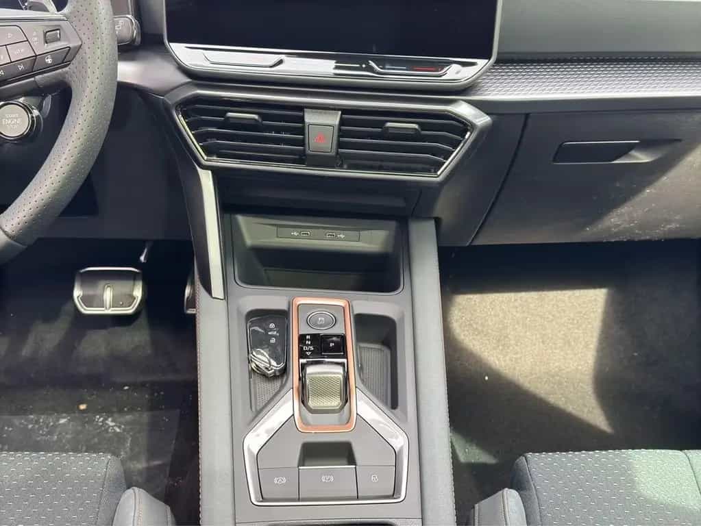 Cupra Formentor VZ5 2.5 TSI 390PS 4x4 Aut. null-photo-16