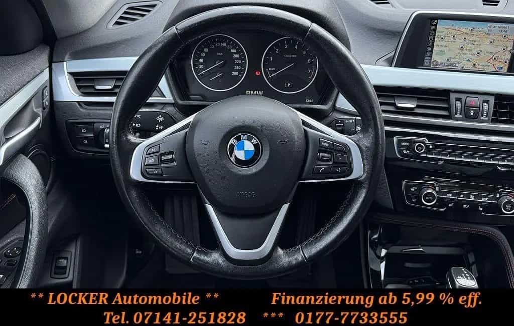BMW X1 xDrive20i Sport Line Aut. LED Navi PDC AHK 03/2016-photo-16