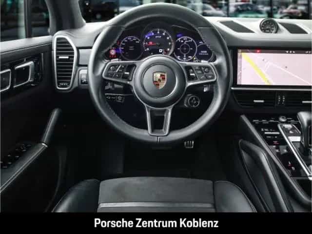 Porsche Cayenne GTS 06/2021-photo-12