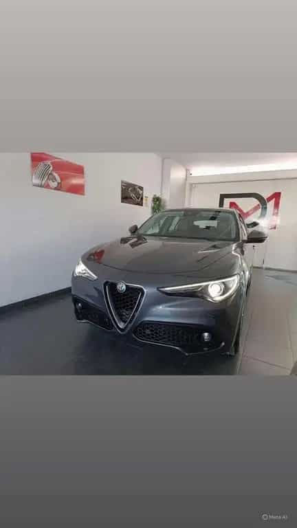 Alfa Romeo Stelvio 2.2 Turbodiesel 160 CV AT8 RW 06/2019-photo-4