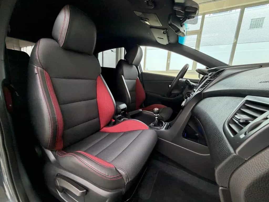 Hyundai i30 Turbo*Kamera*Bi-Xenon*Navi*SHZ* 06/2016-photo-30