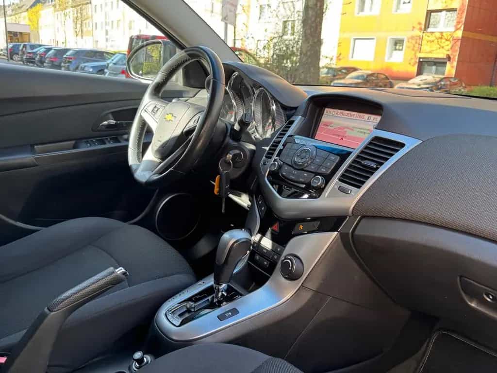 Chevrolet Cruze Hatchback LTZ/AUTOMATIK/104TKM/NAVI/GEPFLE 09/2012-photo-11