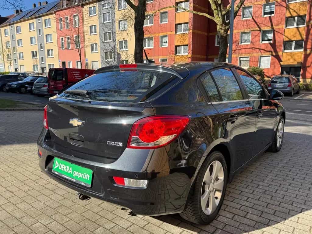 Chevrolet Cruze Hatchback LTZ/AUTOMATIK/104TKM/NAVI/GEPFLE 09/2012-photo-3