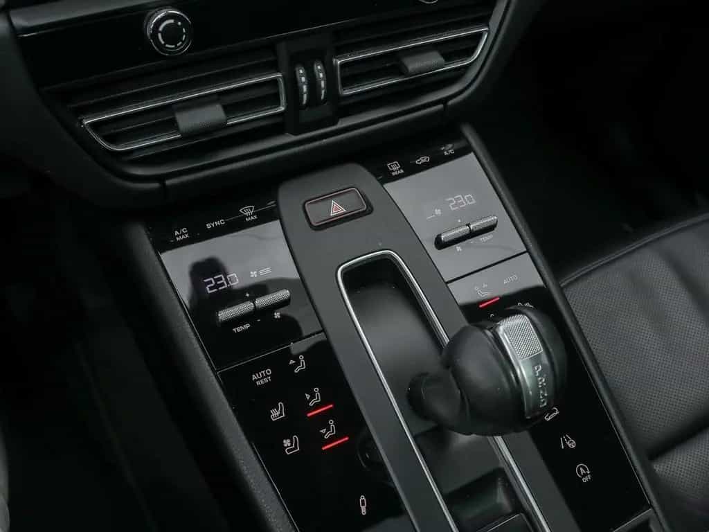 Porsche Macan S Sportabgas Surround-View Sitzbelüftung 04/2022-photo-20