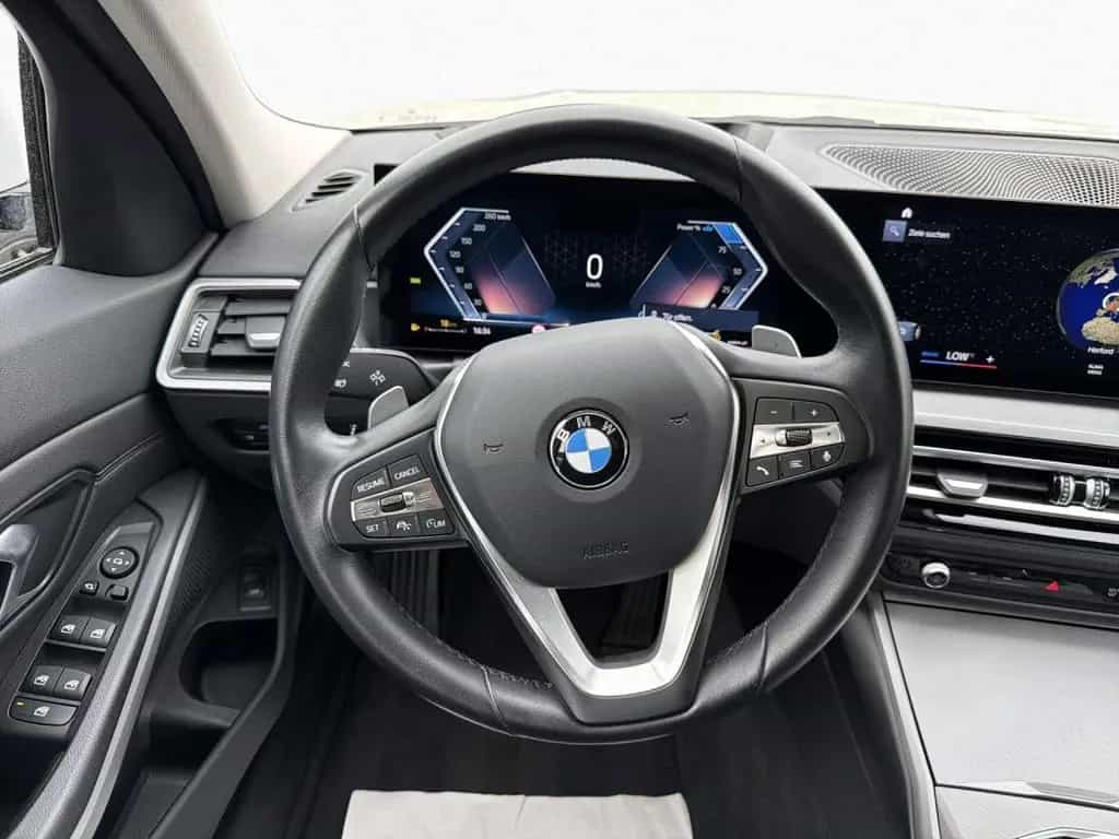 BMW 320 d Touring Aut. LiCoPro SpoSi St&Go HUD SHZ 06/2023-photo-17