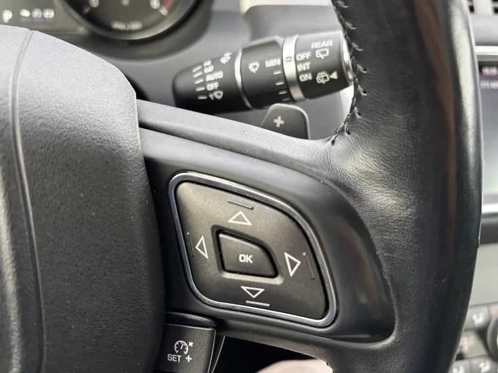 Land Rover Range Rover Evoque 08/2016-photo-19