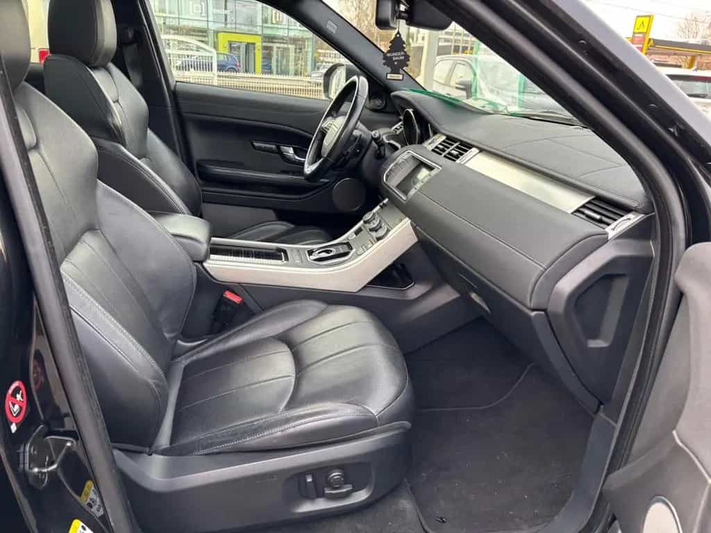 Land Rover Range Rover Evoque 08/2016-photo-24