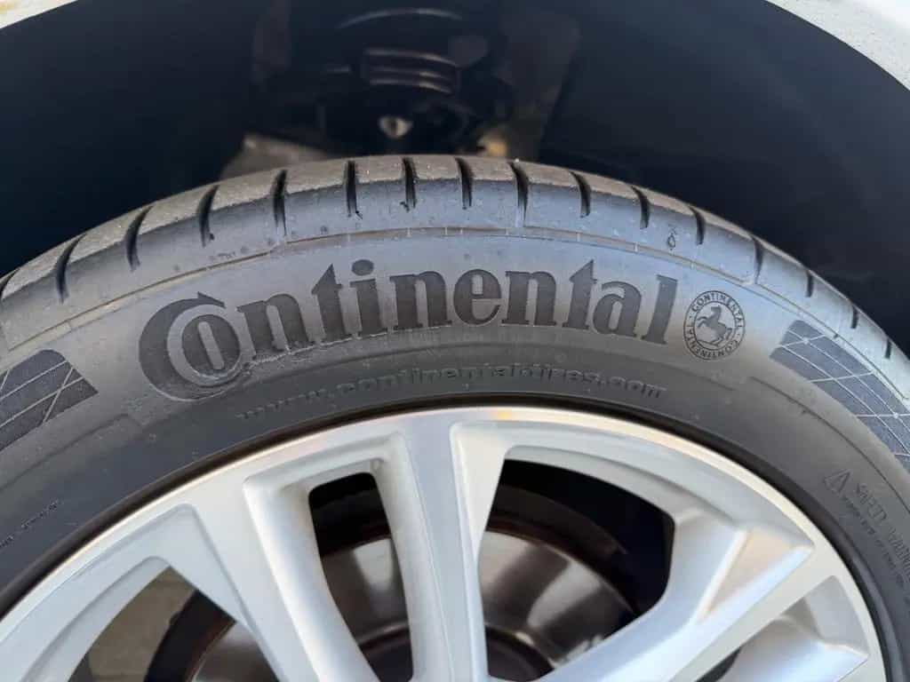 Ford Kuga Sport 2. Hand Panorama Tüv Neu Xenon AHK 12/2014-photo-37
