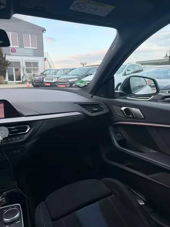 BMW M235 i Gran Coupe xDrive*BCM*S-HEFT*SHZ*PANO 02/2021-photo-21