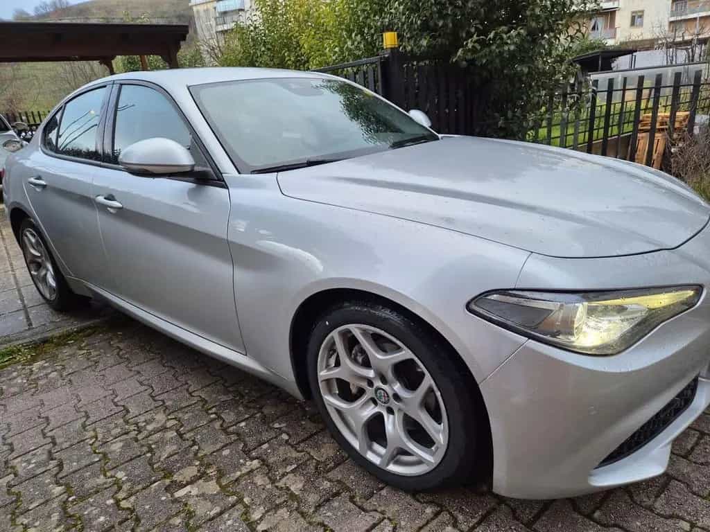 Alfa Romeo Giulia 2.2 Turbodiesel 160 CV AT8 Exe 11/2020-photo-1