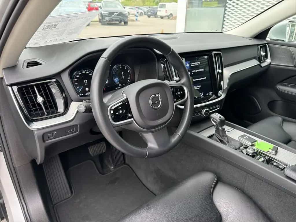 Volvo V60 T5 Inscription StandHZG Leder HarmanKardon L 03/2019-photo-10