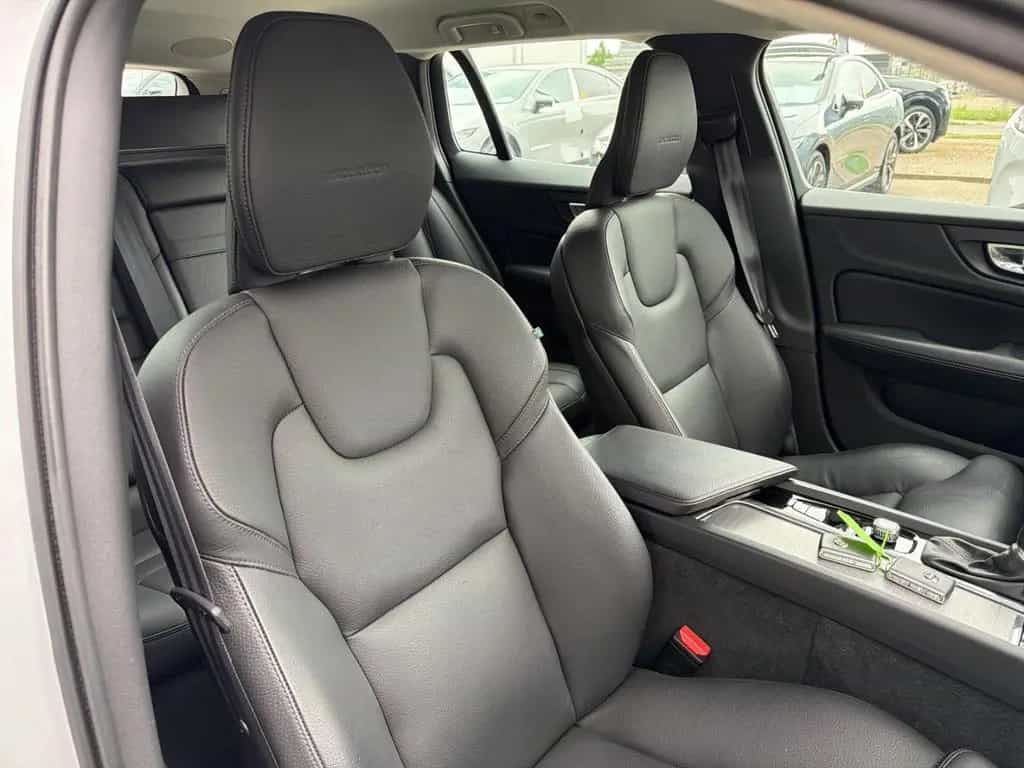 Volvo V60 T5 Inscription StandHZG Leder HarmanKardon L 03/2019-photo-15