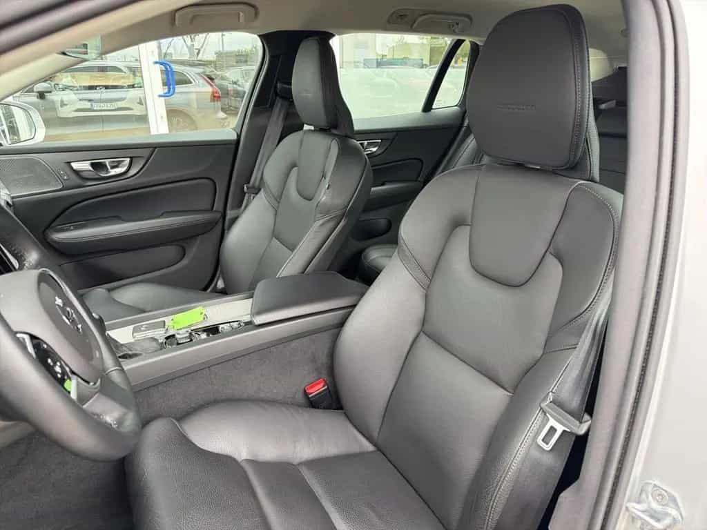 Volvo V60 T5 Inscription StandHZG Leder HarmanKardon L 03/2019-photo-8
