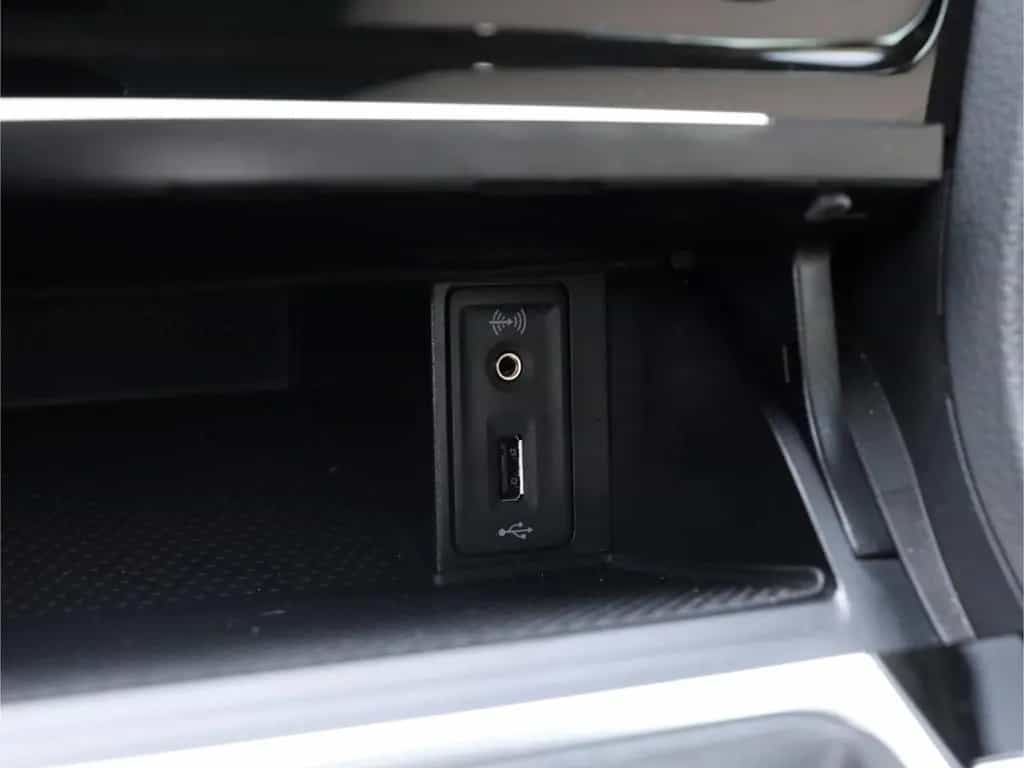 Volkswagen Golf VII R-LINE HIGHLINE TSI DSG DCC LED NAVI 06/2017-photo-15