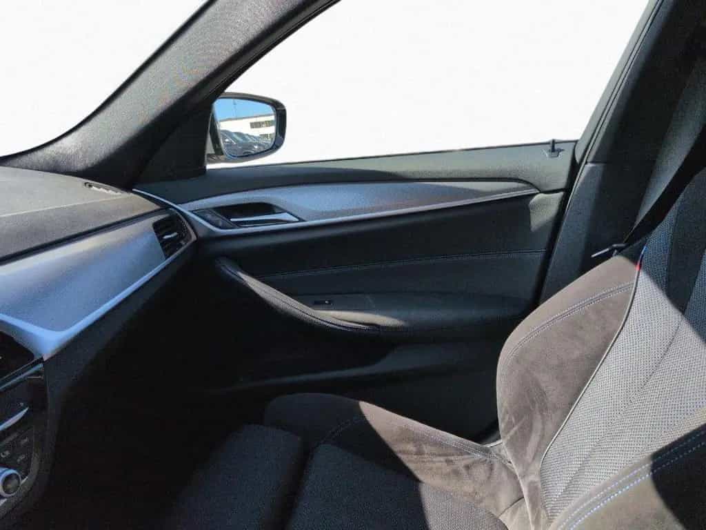 BMW 520 d xD Tour. M SPORT AdLED DA+ HUD Sthz SoftCl 07/2020-photo-10