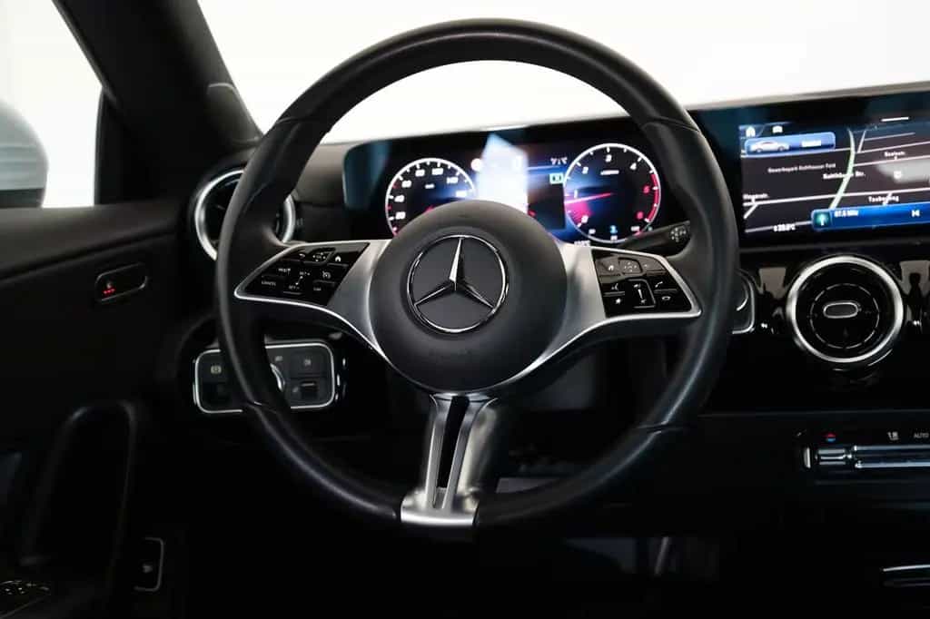 Mercedes-Benz CLA-Class d Coupè,T.Leder,Navi,Kamera,SH,Facelift! 09/2023-photo-8