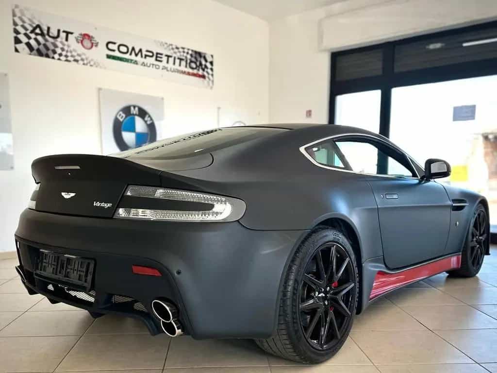 Aston Martin V8 Vantage Mansory 12/2013-photo-2