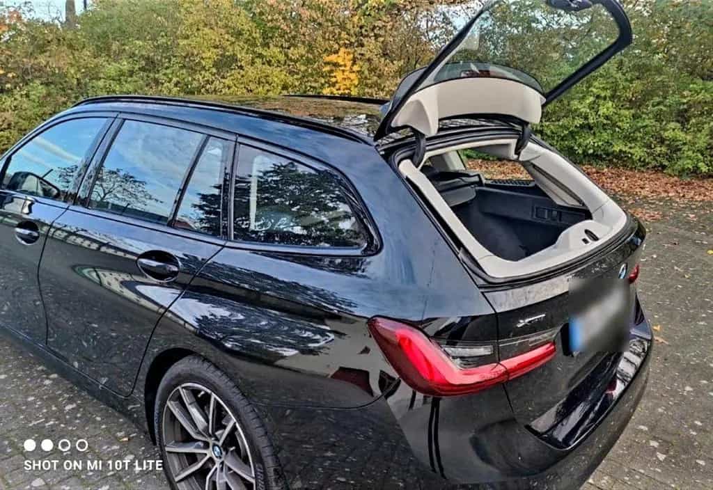 BMW 3 Series 320d Touring Sport Line Automatik Sport Line 01/2022-photo-4