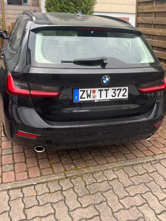 BMW 3 Series 320d Touring Sport Line Automatik Sport Line 01/2022-photo-7