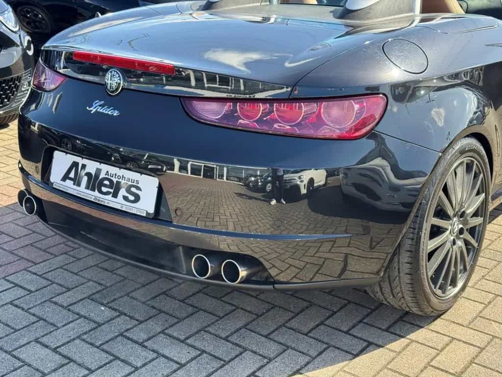 Alfa Romeo Spider 2.2 JTS+NAVI+LEDER+MEMORY+RAGAZZON+ 06/2009-photo-6