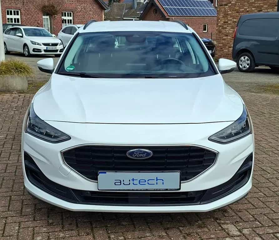 Ford Focus Turnier Cool & Connect/Autom./LED/DAB 11/2022-photo-0