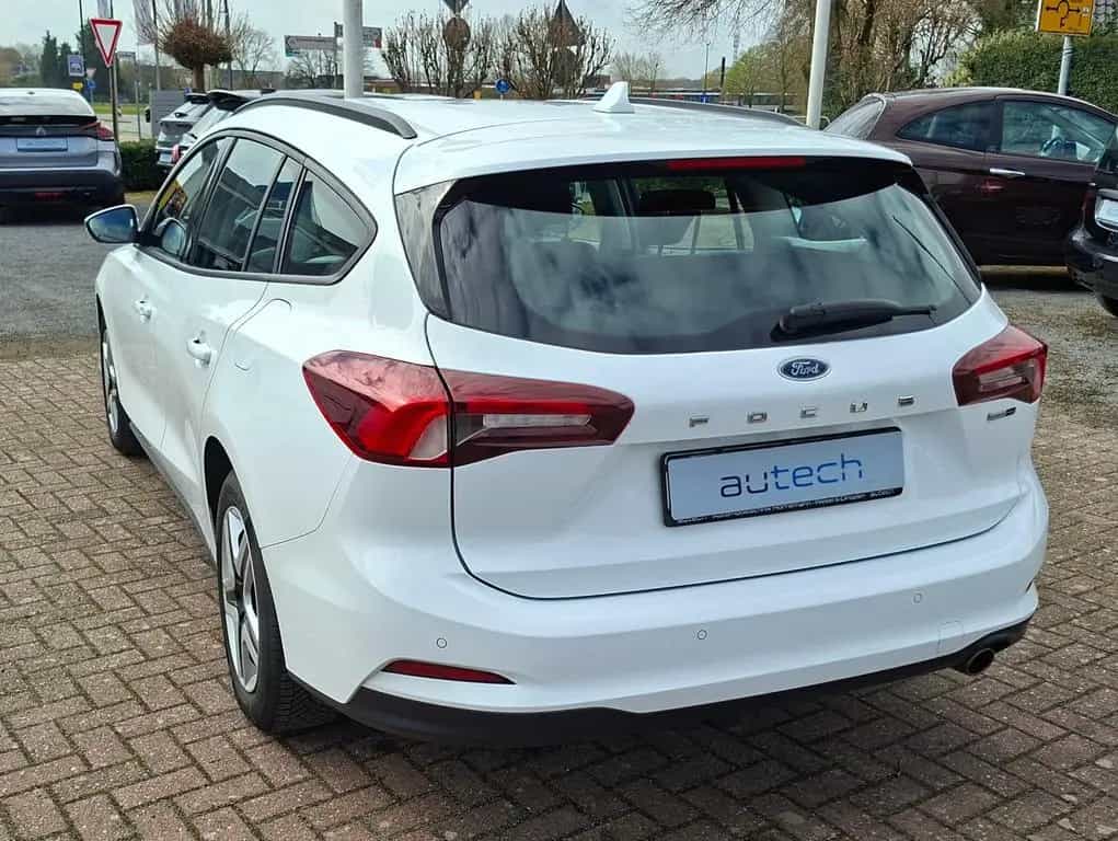 Ford Focus Turnier Cool & Connect/Autom./LED/DAB 11/2022-photo-5