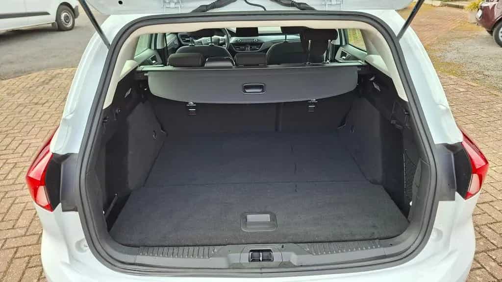 Ford Focus Turnier Cool & Connect/Autom./LED/DAB 11/2022-photo-7