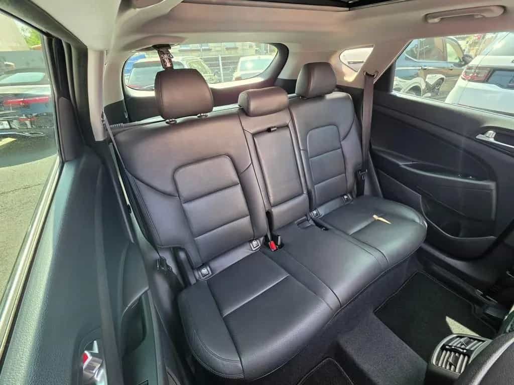 Hyundai TUCSON 1.6 Premium 4WD|Auto|Pano|Kamera|Leder|Bo 04/2017-photo-16