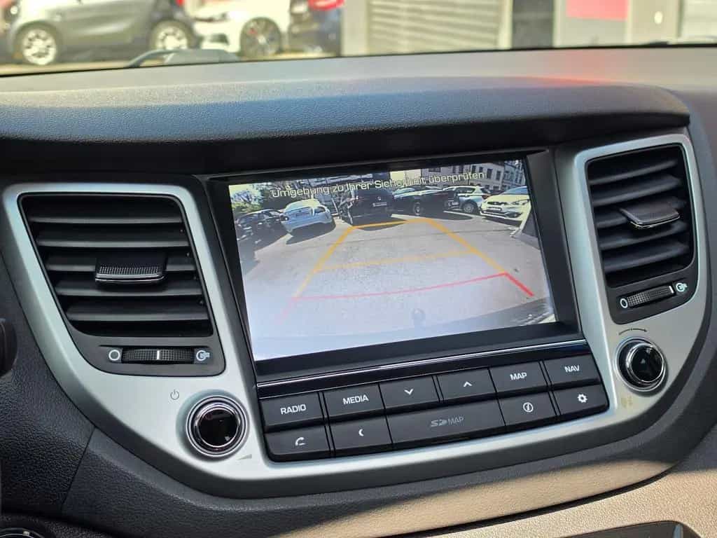 Hyundai TUCSON 1.6 Premium 4WD|Auto|Pano|Kamera|Leder|Bo 04/2017-photo-37