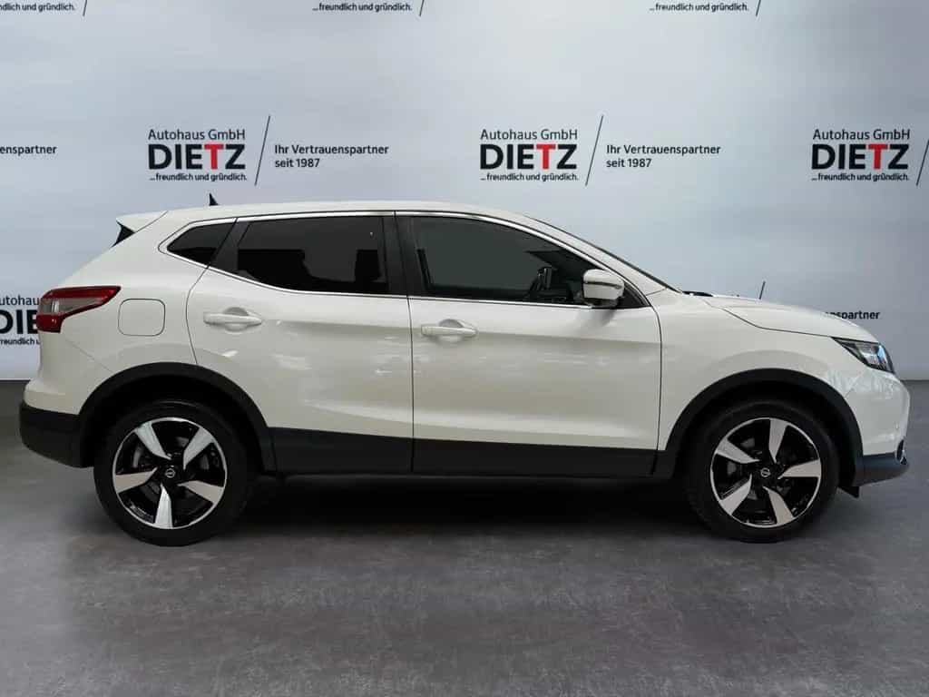 Nissan Qashqai 1.2 DIG-T N-Vision*NAVI*360*SPUR*SHZ*KEY 07/2017-photo-6