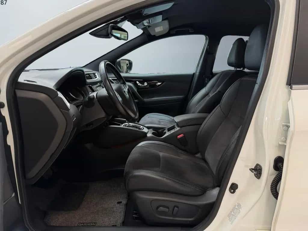 Nissan Qashqai 1.2 DIG-T N-Vision*NAVI*360*SPUR*SHZ*KEY 07/2017-photo-8
